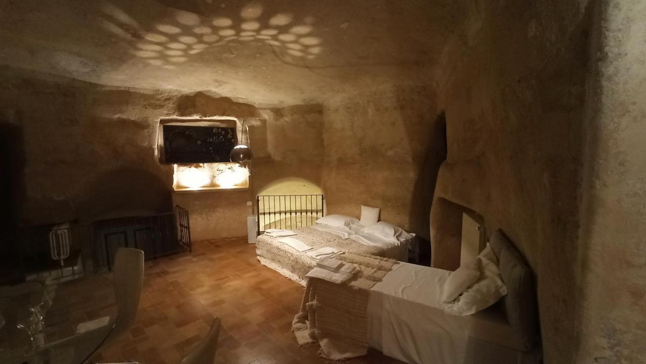 Casa Tudor Art Luxury Rooms Matera Room photo