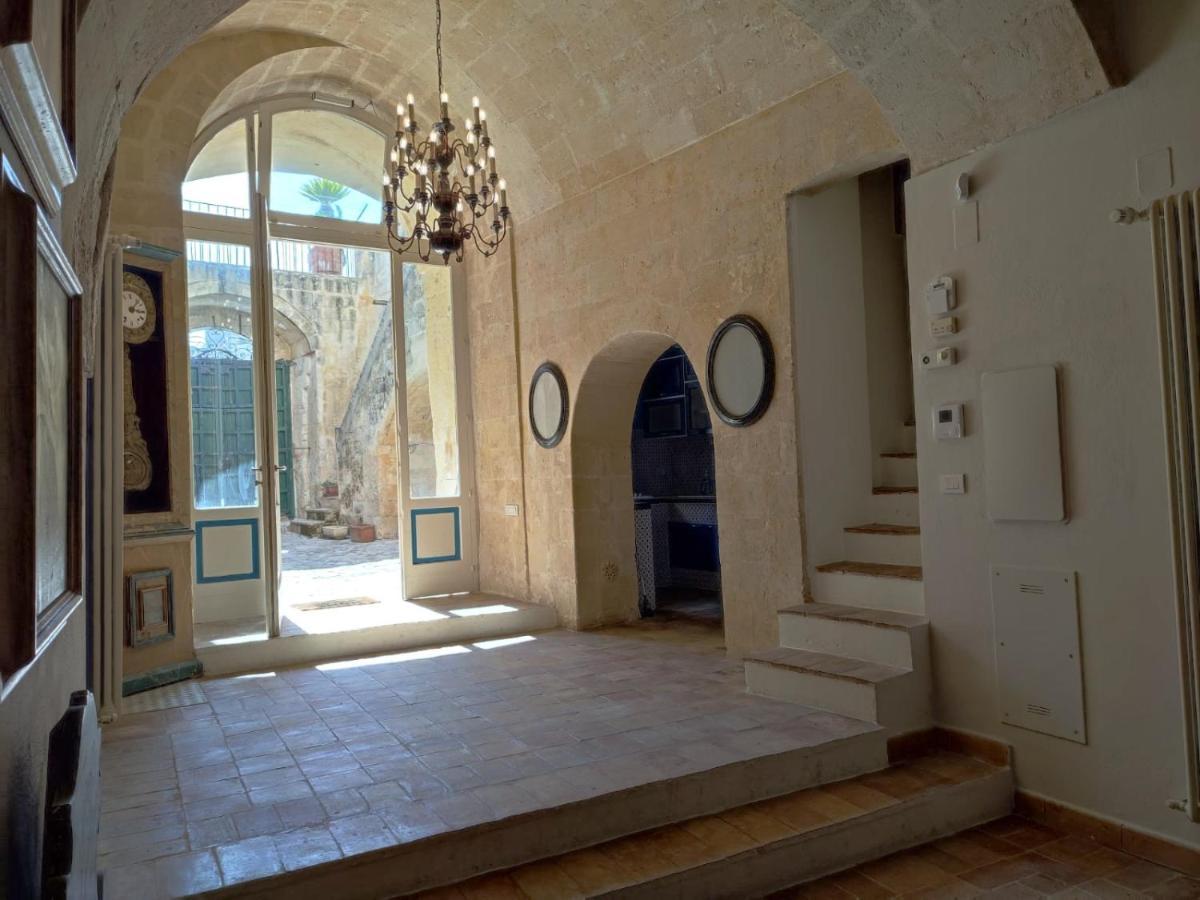 Casa Tudor Art Luxury Rooms Matera Exterior photo