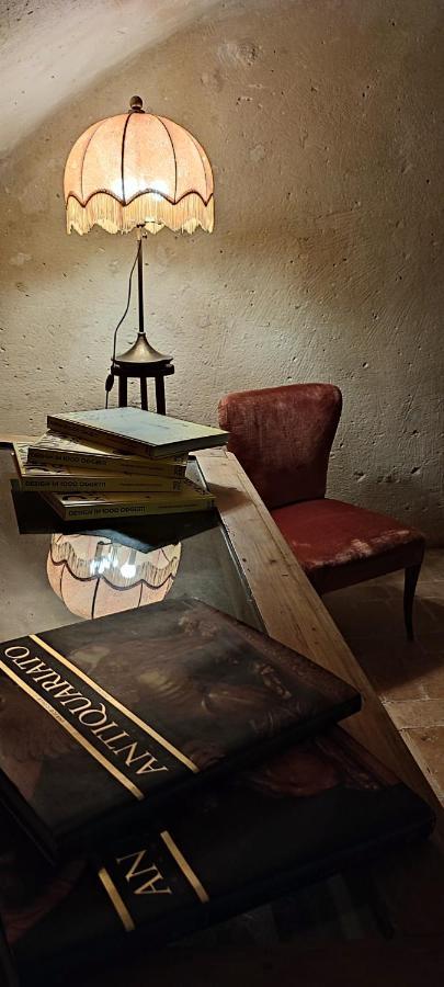 Casa Tudor Art Luxury Rooms Matera Exterior photo