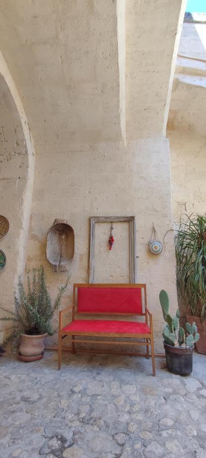 Casa Tudor Art Luxury Rooms Matera Exterior photo